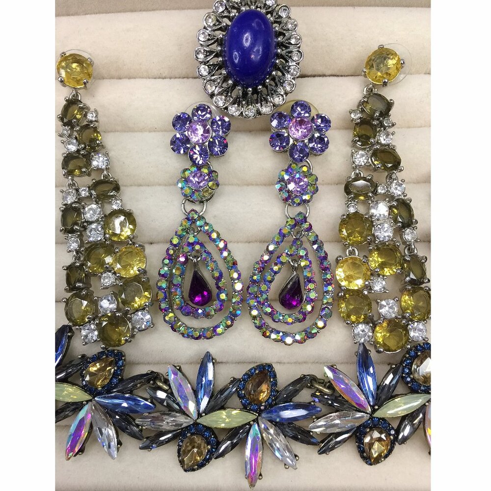 UNLISTED - JEWELRY- numbered -LIVE NOTIFICATION - LIKE TO BE NOTIFIED